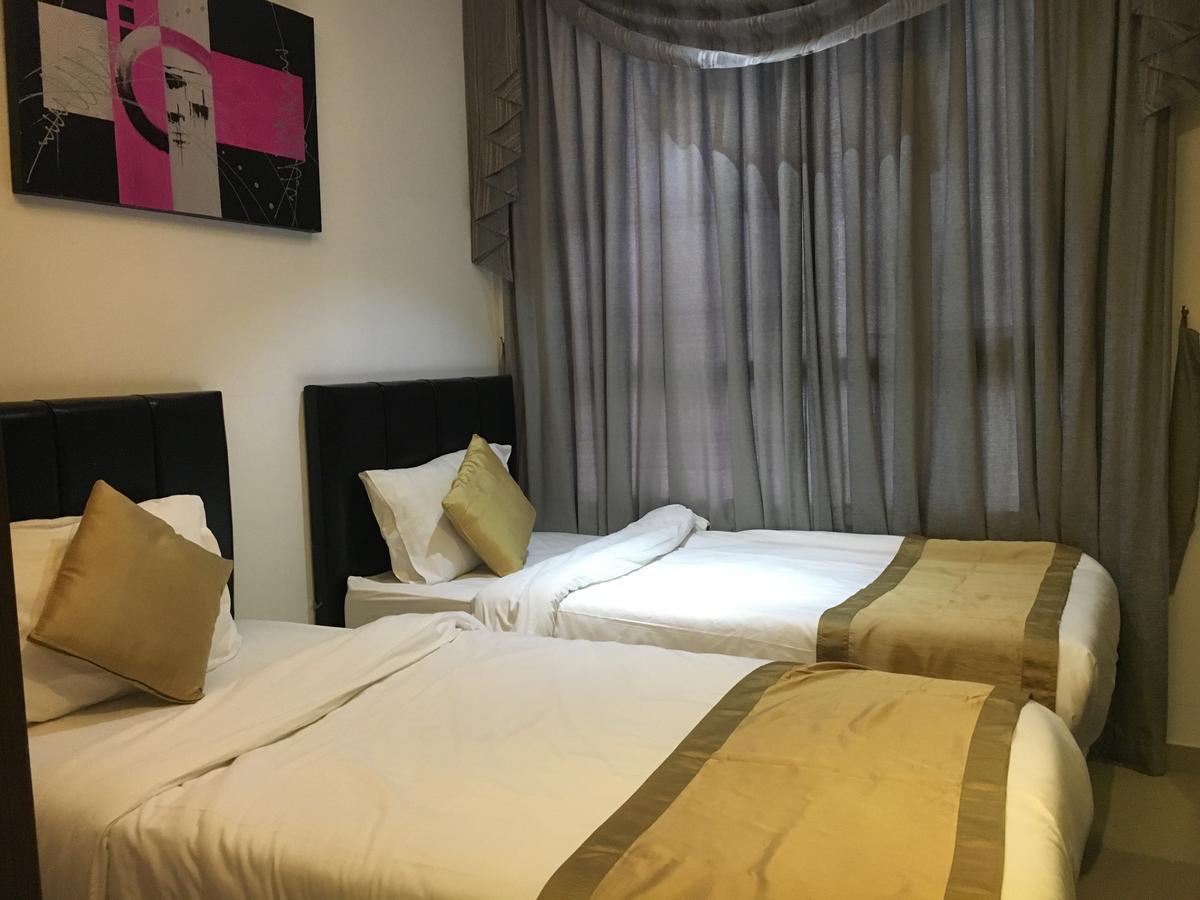 Al Muhanna Plaza Luxury Apartments Kuwait City Ngoại thất bức ảnh
